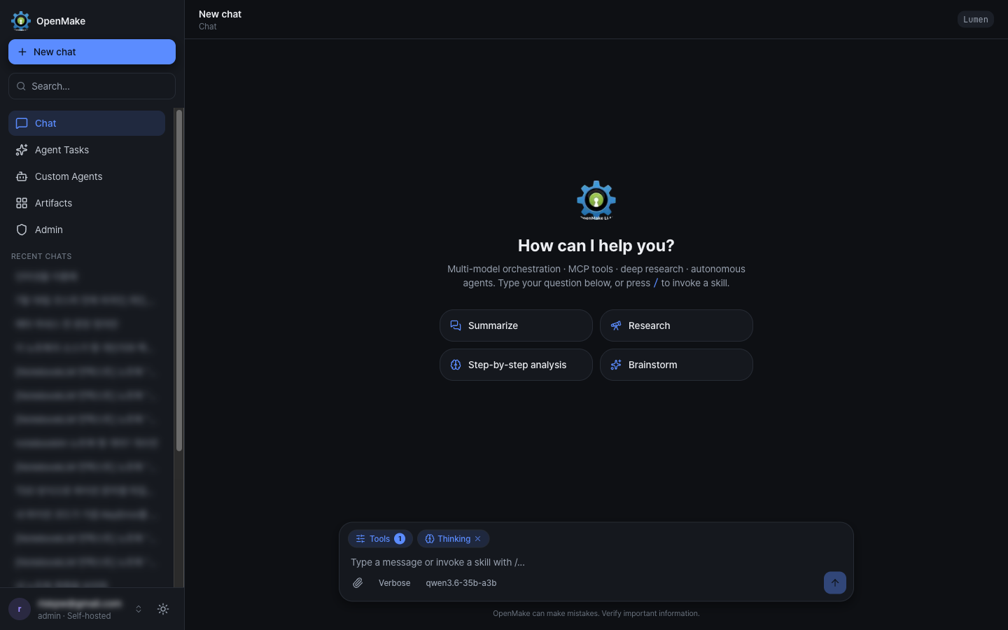 Chat、Agent Tasks、Custom Agents、Artifacts、Adminを表示したOpenMakeのチャット画面